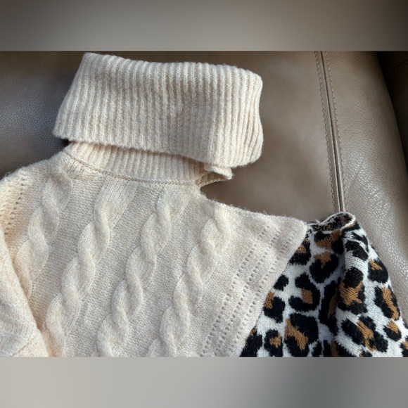 BKE oversized Off-Shoulder Cream and Brown Sweater - Picture 3 of 6